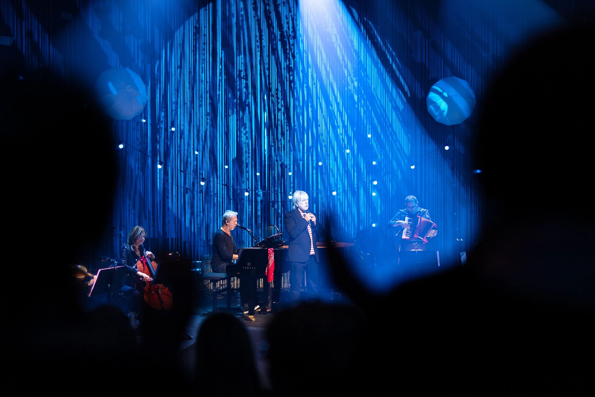 Dans mes Cordes: Bringing Sound Back to the Stage